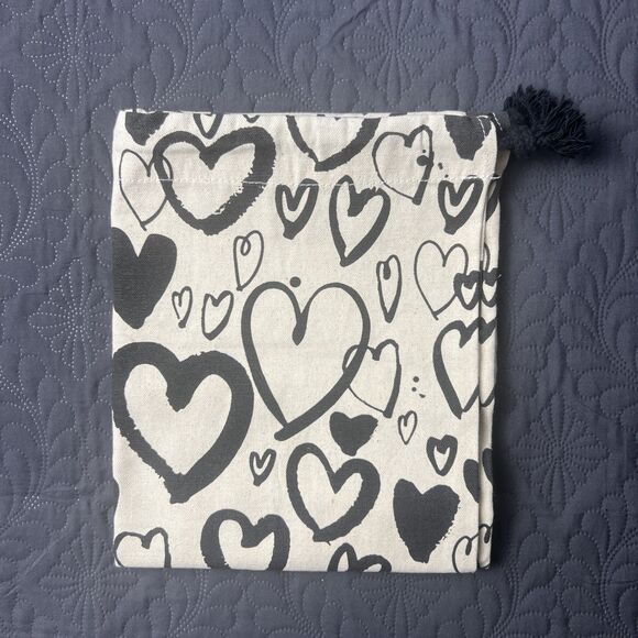 Hallmark 20" Large Canvas Bag with Drawstring (Cream w/Black Hearts) Valentines - Picture 8 of 8